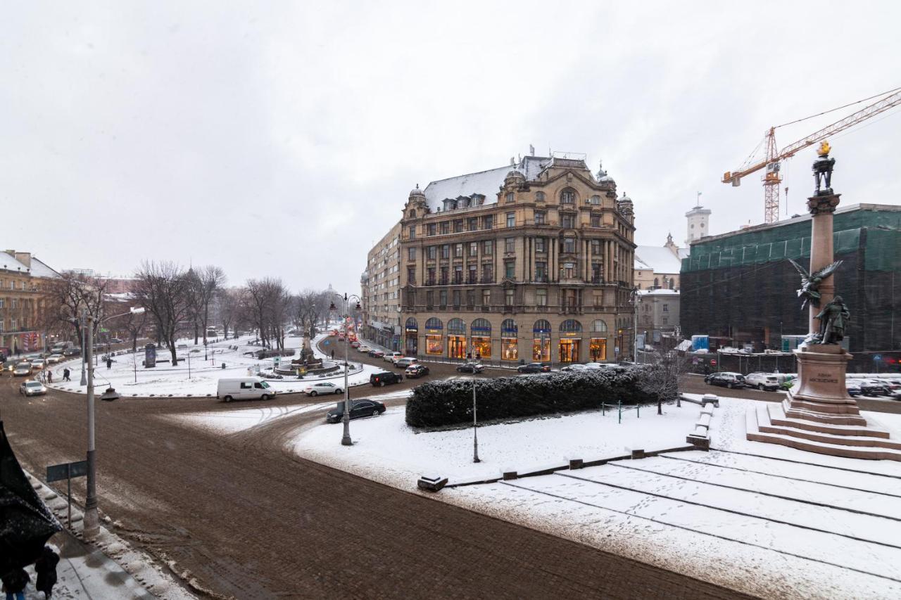 Romari Площа Міцкевича Lviv Exterior photo