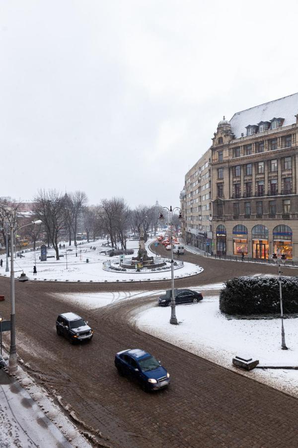 Romari Площа Міцкевича Lviv Exterior photo